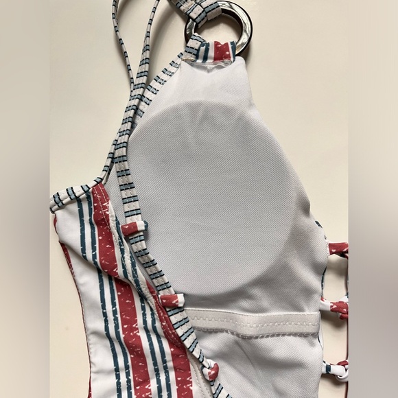 New Striped One Piece Swimsuit Women’s Medium - Picture 8 of 10